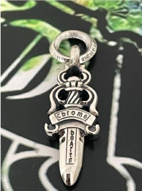 クロムハーツ/ダガーハートペンダント/ルビーパヴェ/新品加工/インボイス/CHROME HEARTS < ブランド  クロムハーツ/ダガーハートペンダント/ルビーパヴェ/新品加工/インボイス/CHROME HEARTS < ブランドの