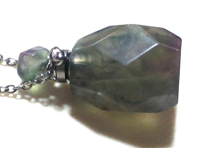 天然石★フローライト 香水瓶 < 女性アクセサリー/時計  天然石★フローライト 香水瓶 < 女性アクセサリー/時計の