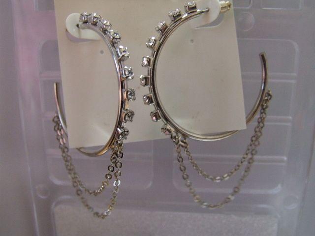 新品LIZ claiborneアンティーク調ピアス結婚式ドレス < 女性アクセサリー/時計  新品LIZ claiborneアンティーク調ピアス結婚式ドレス < 女性アクセサリー/時計の