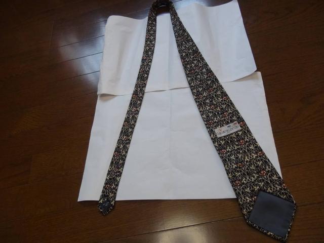 CLAUDIO VALENTINOのネクタイ シルク100%!。 < 男性ファッション CLAUDIO VALENTINOのネクタイ シルク100%!。 < 男性ファッションの