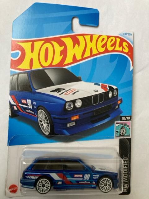 ホットウィール・BMW M3ワゴン 青(他も出品中) < ホビー  ホットウィール・BMW M3ワゴン 青(他も出品中)  < ホビーの