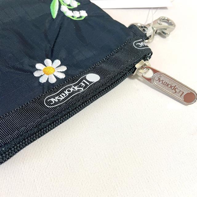 新品未使用 LeSportsac レスポートサック デイジーバレー 小銭入れ コインケース キーコインポーチ 送料無料 < 女性ファッション  新品未使用 LeSportsac レスポートサック デイジーバレー 小銭入れ コインケース キーコインポーチ 送料無料 < 女性ファッションの