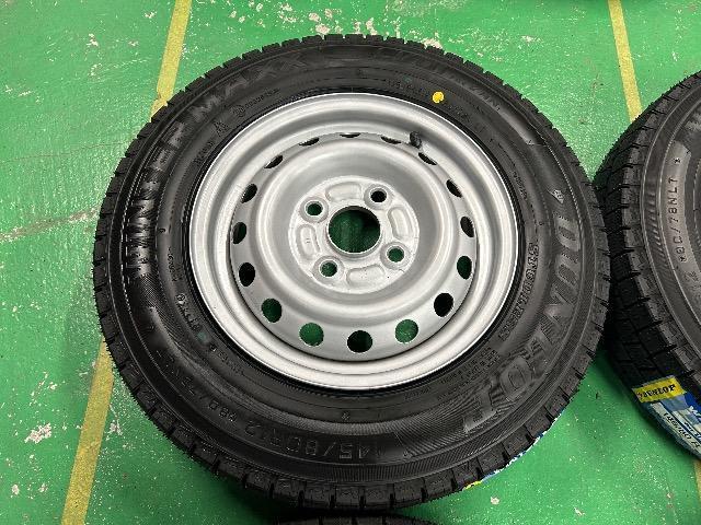 0092414)新品国産ダンロップスタッドレスタイヤ4本軽トラ軽バンスチールホイール145/80R12LT80/78N送料無料 < 自動車/バイク 0092414)新品国産ダンロップスタッドレスタイヤ4本軽トラ軽バンスチールホイール145/80R12LT80/78N送料無料 < 自動車/バイク