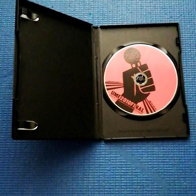 DVD ULTIMATE MC BATTLE GRAND CHAMPION SHIP 2010  CD/DVD/rfI 