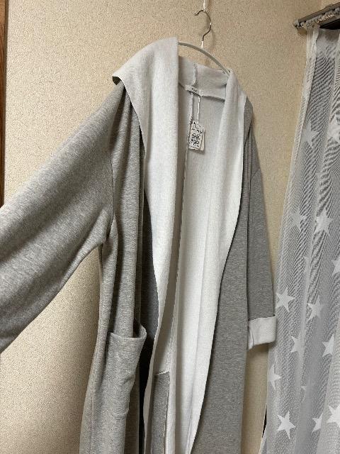 1.4万新品タグ付きRADIATE★裏キモウ柔らか手触りカーディガン < ブランド 1.4万新品タグ付きRADIATE★裏キモウ柔らか手触りカーディガン < ブランドの