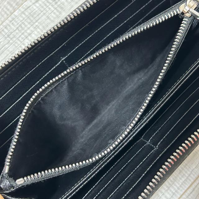 PRADA プラダ メタル ハート ローズ ラウンドファスナー 長財布