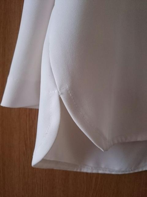 titivate ティティベイト☆Vネックプルオーバー★ホワイト☆ゆるカワ★シンプル☆ < ブランド  titivate ティティベイト☆Vネックプルオーバー★ホワイト☆ゆるカワ★シンプル☆ < ブランドの