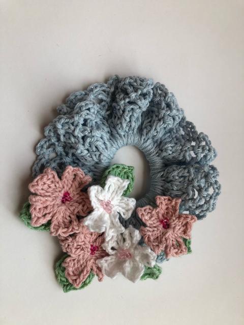 ハンドメイド シュシュ さくら♪さくら♪さくら ライトブルー < 女性ファッション  ハンドメイド シュシュ さくら♪さくら♪さくら ライトブルー  < 女性ファッションの