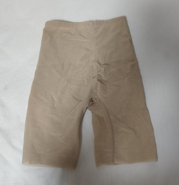 ハーフスパッツ ベージュ 58 日本製 < 女性ファッション  ハーフスパッツ ベージュ 58 日本製 < 女性ファッションの