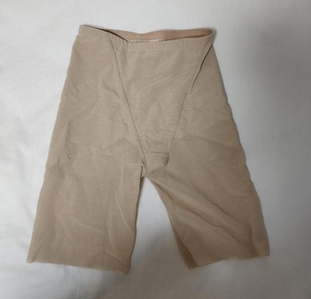 ハーフスパッツ ベージュ 58 日本製 < 女性ファッション  ハーフスパッツ ベージュ 58 日本製 < 女性ファッションの