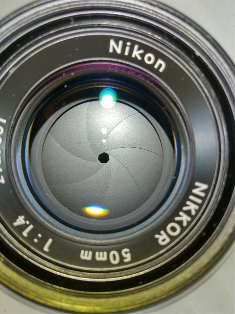 Nikon FE2 + NEW NIKKOR 50mm 1:1.4 Ai改造品 < 家電/AV  Nikon FE2 + NEW NIKKOR 50mm 1:1.4 Ai改造品 < 家電/AVの