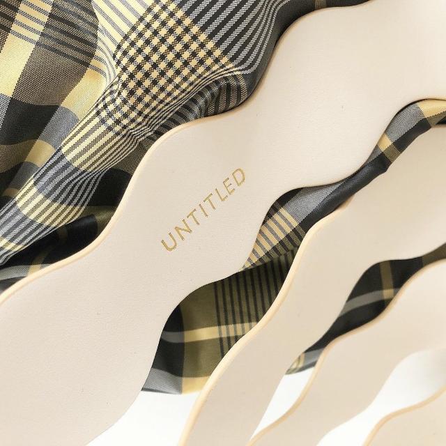 ◆UNTITLED/アンタイトル◆2WAYウェーブバケツトートバッグ★ホワイト*/巾着付き♪未使用 < ブランド  ◆UNTITLED/アンタイトル◆2WAYウェーブバケツトートバッグ★ホワイト*/巾着付き♪未使用 < ブランドの