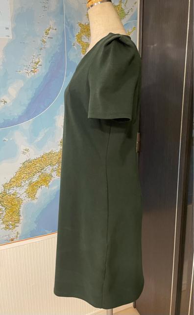 ダークグリーン 半袖ひざ丈ワンピース < 女性ファッション  ダークグリーン 半袖ひざ丈ワンピース < 女性ファッションの