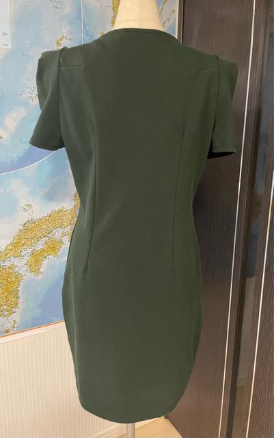 ダークグリーン 半袖ひざ丈ワンピース < 女性ファッション  ダークグリーン 半袖ひざ丈ワンピース < 女性ファッションの