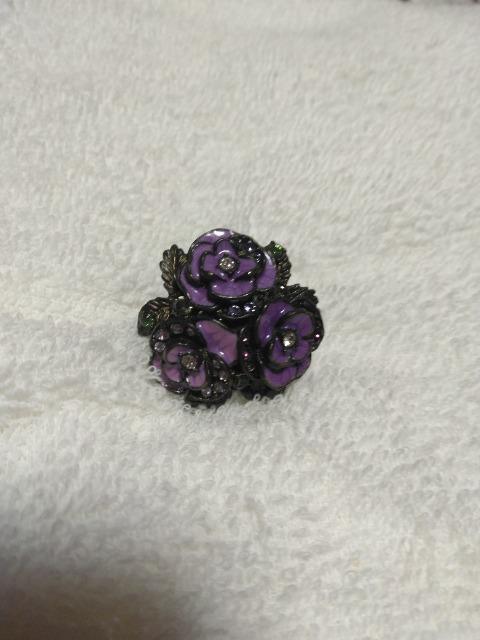 ANNA SUI パープル系フラワーリング < 女性アクセサリー/時計 ANNA SUI パープル系フラワーリング < 女性アクセサリー/時計の