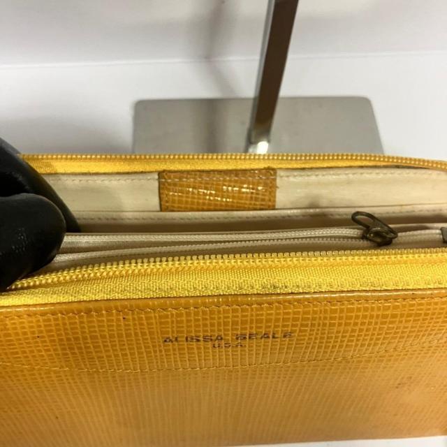 alissa beale アリサベール ラウンドファスナー長財布 黄色 多収納 < 女性ファッション alissa beale アリサベール ラウンドファスナー長財布 黄色 多収納 < 女性ファッションの