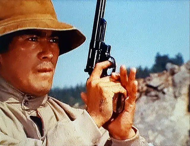 ☆燃える捜査網 DVD-BOX ☆千葉真一 < CD/DVD/ビデオ ☆燃える捜査網 DVD-BOX ☆千葉真一 < CD/DVD/ビデオの