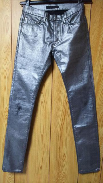 正規新古 レア リチウムオム シルバーコーティングデニム黒 26最小 ポリウレタン樹脂加工 ラスター箔シルバー光沢ブラックジーンズ < ブランド  正規新古 レア リチウムオム シルバーコーティングデニム黒 26最小 ポリウレタン樹脂加工 ラスター箔シルバー光沢ブラックジーンズ  < ブランドの