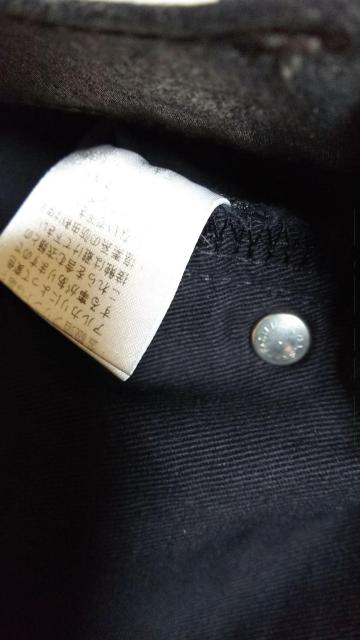 正規新古 レア リチウムオム シルバーコーティングデニム黒 26最小 ポリウレタン樹脂加工 ラスター箔シルバー光沢ブラックジーンズ < ブランド  正規新古 レア リチウムオム シルバーコーティングデニム黒 26最小 ポリウレタン樹脂加工 ラスター箔シルバー光沢ブラックジーンズ < ブランドの