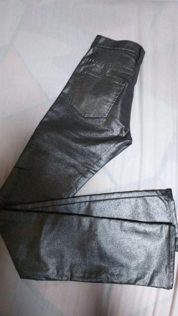 正規新古 レア リチウムオム シルバーコーティングデニム黒 26最小 ポリウレタン樹脂加工 ラスター箔シルバー光沢ブラックジーンズ < ブランド  正規新古 レア リチウムオム シルバーコーティングデニム黒 26最小 ポリウレタン樹脂加工 ラスター箔シルバー光沢ブラックジーンズ < ブランドの