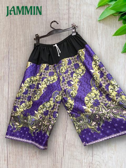 バティック花柄ゆるめハーフパンツ★アジアン★エスニック★ヒッピー < 女性ファッション  バティック花柄ゆるめハーフパンツ★アジアン★エスニック★ヒッピー < 女性ファッションの