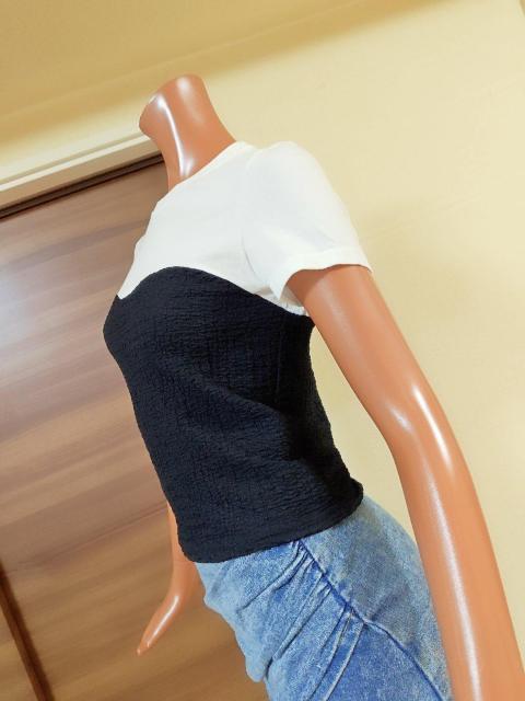 新品★M〜L★ホワイトTシャツ×黒ベアワッフル重ね着風Tシャツ★ < 女性ファッション  新品★M〜L★ホワイトTシャツ×黒ベアワッフル重ね着風Tシャツ★ < 女性ファッションの