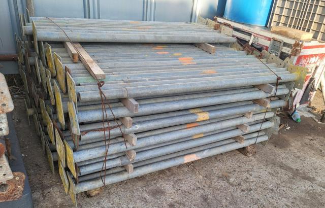 パイプサポート (長さ120) 4尺10セツト 足場 単管パイプ 大量 < ペット/手芸/園芸 パイプサポート (長さ120) 4尺10セツト 足場 単管パイプ 大量 < ペット/手芸/園芸の