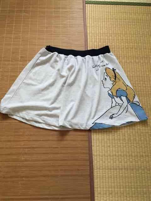 ディズニー・不思議の国のアリス柄スウェット素材スカート < ブランド ディズニー・不思議の国のアリス柄スウェット素材スカート < ブランドの