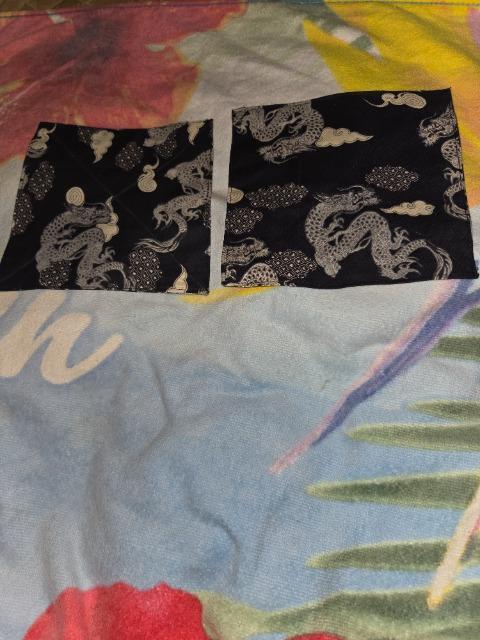 ★新品黒×雲龍和柄コースター2枚セット < キッズ/ベビー  ★新品黒×雲龍和柄コースター2枚セット  < キッズ/ベビーの