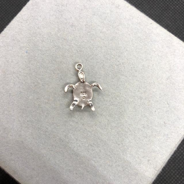 即決 925 シルバー タートル ペンダントトップ < 女性アクセサリー/時計  即決 925 シルバー タートル ペンダントトップ < 女性アクセサリー/時計の