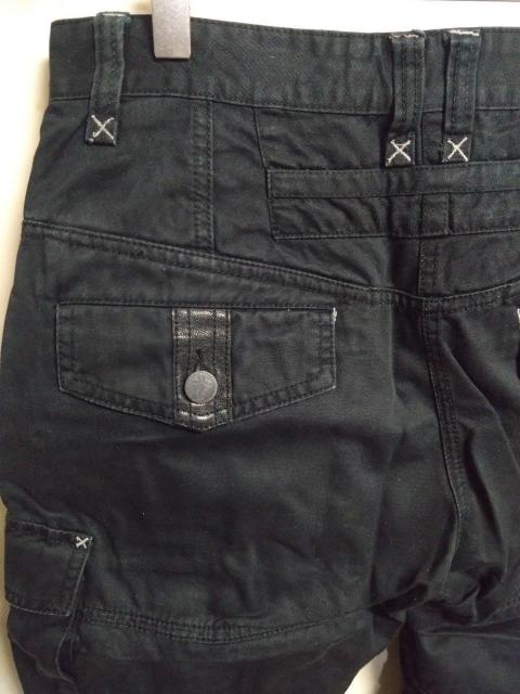 ブラックショートズボン サイドポケット付き サイズL < 男性ファッション ブラックショートズボン サイドポケット付き サイズL < 男性ファッションの