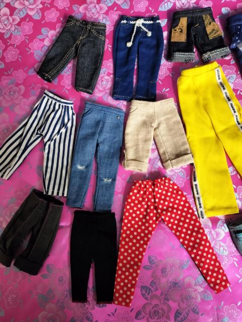 ジェニー、バービー、モモコsizeのアウトフィット多数セット < おもちゃ ジェニー、バービー、モモコsizeのアウトフィット多数セット < おもちゃの