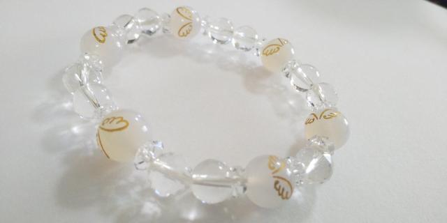 定形外無料*Wカルセドニー天使の羽彫り・水晶*天然石ブレス < 女性アクセサリー/時計 定形外無料*Wカルセドニー天使の羽彫り・水晶*天然石ブレス < 女性アクセサリー/時計の