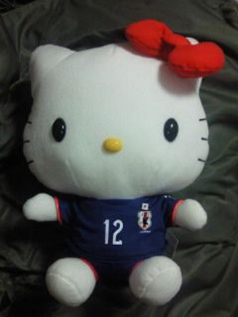 サッカー 日本代表 ユニホーム コスプレ ハローキティ ハイパー ジャンボ ぬいぐるみ 青 < おもちゃ  サッカー 日本代表 ユニホーム コスプレ ハローキティ ハイパー ジャンボ ぬいぐるみ 青 < おもちゃの