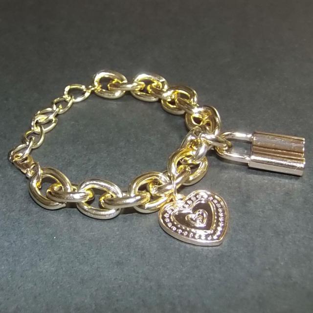 @ 싞@n[g@`F[@uXbg@F  ANZT[/v 