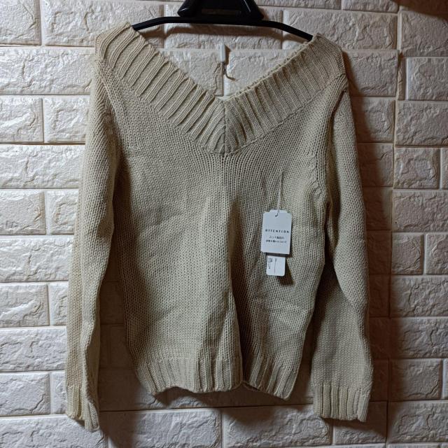 pas α’ pas新品★Vネックシンプルセーター < 女性ファッション  pas α’ pas新品★Vネックシンプルセーター  < 女性ファッションの