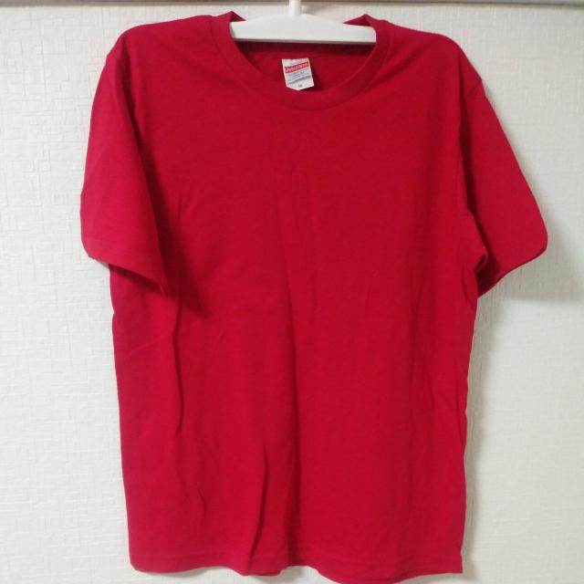 無地の赤色Mサイズ半袖テーシャツ1枚 < 男性ファッション  無地の赤色Mサイズ半袖テーシャツ1枚  < 男性ファッションの