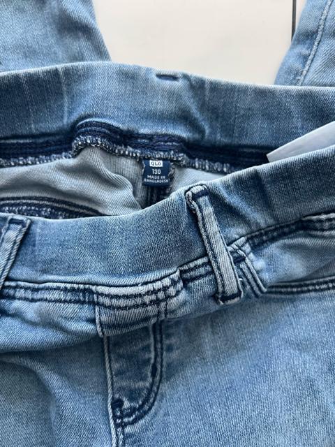 UNIQLOストレッチデニムパンツ★130cm < ブランド UNIQLOストレッチデニムパンツ★130cm < ブランドの
