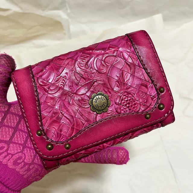 【高級感】ANNA SUI アナスイ 二つ折り財布 花柄 型押し L字ファスナー < ブランド 【高級感】ANNA SUI アナスイ 二つ折り財布 花柄 型押し L字ファスナー < ブランドの