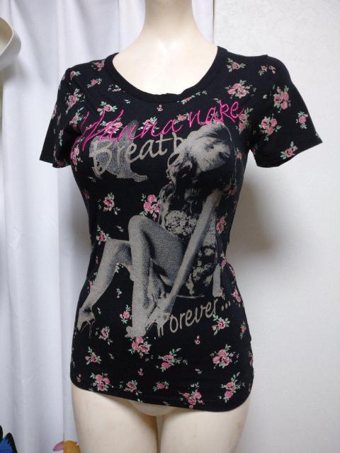 half palu 薔薇柄Tシャツ < 女性ファッション  half palu 薔薇柄Tシャツ  < 女性ファッションの