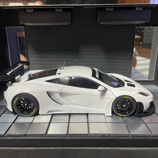 未展示品 オートアート 1/18 マクラーレン 12C GT3 ホワイト < ホビー  未展示品 オートアート 1/18 マクラーレン 12C GT3 ホワイト < ホビーの
