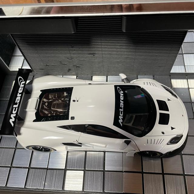 未展示品 オートアート 1/18 マクラーレン 12C GT3 ホワイト < ホビー  未展示品 オートアート 1/18 マクラーレン 12C GT3 ホワイト < ホビーの