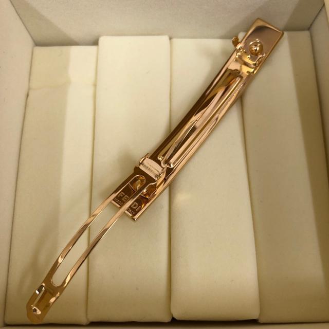  FENDI tFfB ob^ wANbv  uh 