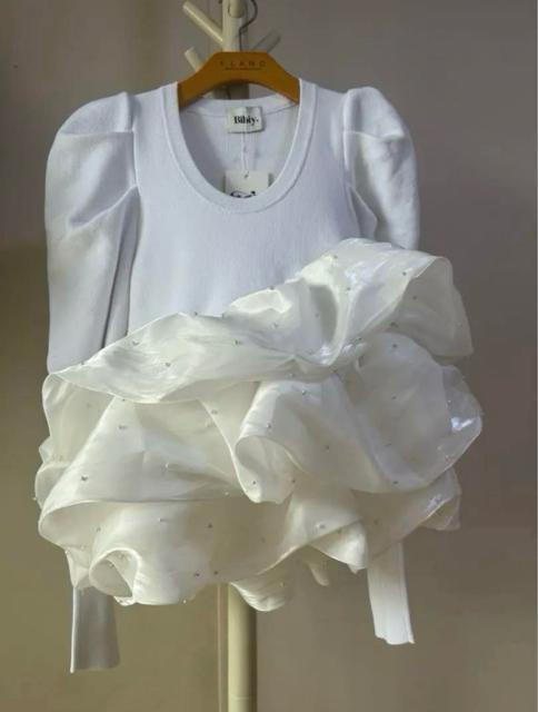 Bibiy. AMELIE PEPURAMU KNIT < 女性ファッション  Bibiy. AMELIE PEPURAMU KNIT  < 女性ファッションの