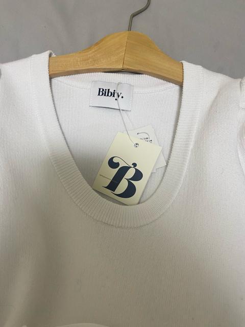 Bibiy. AMELIE PEPURAMU KNIT < 女性ファッション  Bibiy. AMELIE PEPURAMU KNIT < 女性ファッションの