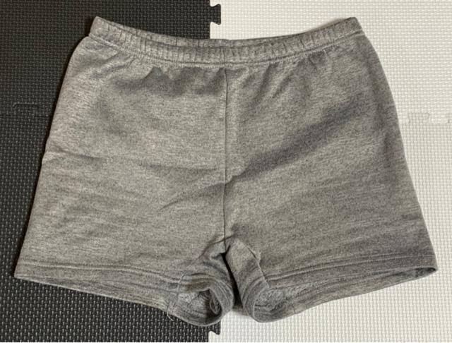 グレー ショートパンツ < 女性ファッション  グレー ショートパンツ  < 女性ファッションの