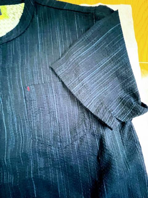 Mサイズ!高貴紳士的!和のくつろぎ!サラッとしじら織り!ヘンリーネック!半袖シャツ!杢濃紺系色合い! < 男性ファッション  Mサイズ!高貴紳士的!和のくつろぎ!サラッとしじら織り!ヘンリーネック!半袖シャツ!杢濃紺系色合い! < 男性ファッションの