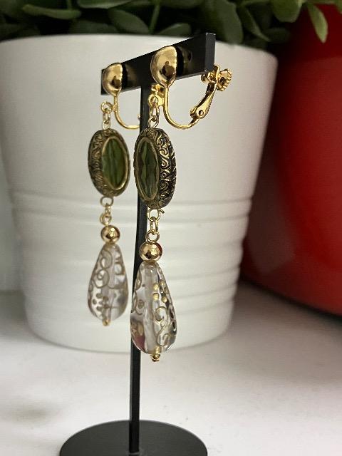 ハンドメイド ドイツ製アクリル イヤリング < 女性ファッション ハンドメイド ドイツ製アクリル イヤリング < 女性ファッションの