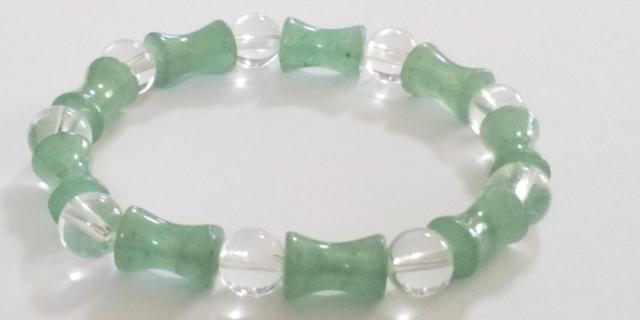 定形外無料*ボーンcutアベンチュリン・水晶*天然石ブレス < 女性アクセサリー/時計 定形外無料*ボーンcutアベンチュリン・水晶*天然石ブレス < 女性アクセサリー/時計の