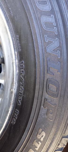 A~zC[@@4@rb`@114.3     @100@}`@X^bhX@DUNLOP@185/70.14  /oCN